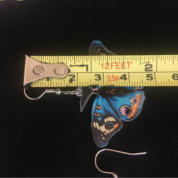 Moth Acrylic Dangle Earrings - Picture 9 of 9